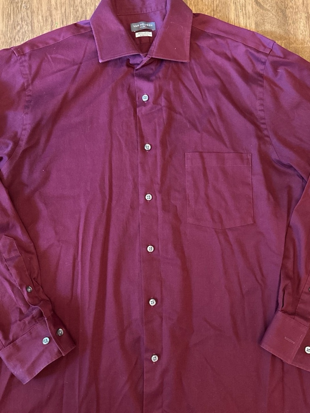 Van Heusen Men's Deep Wine Dress Long Sleeve Button Up Shirt Large 16 32/33